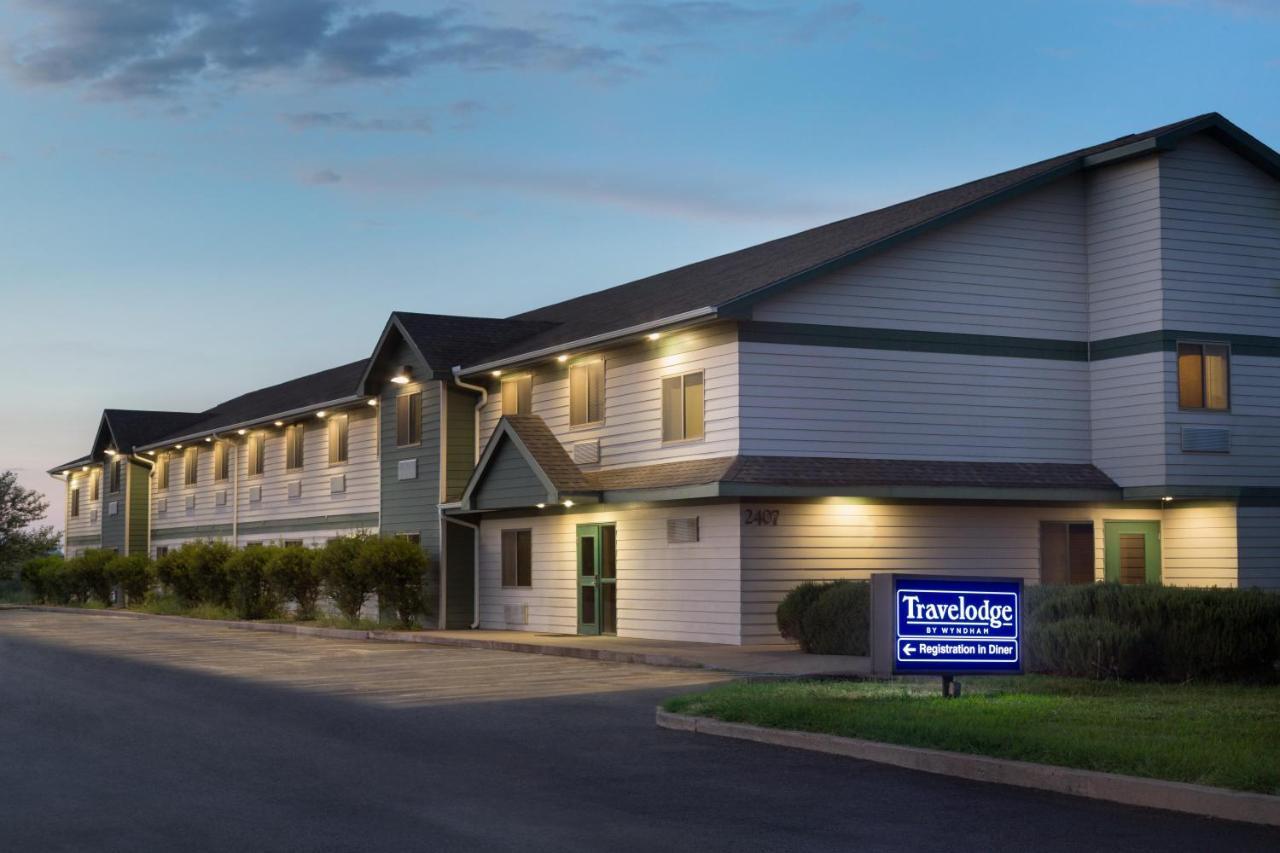 Travelodge By Wyndham Alpine Esterno foto