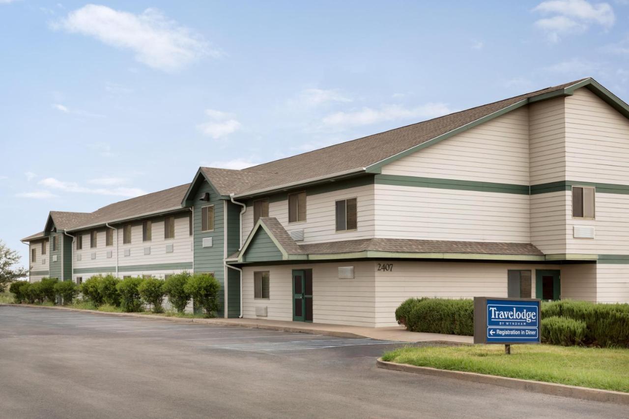 Travelodge By Wyndham Alpine Esterno foto