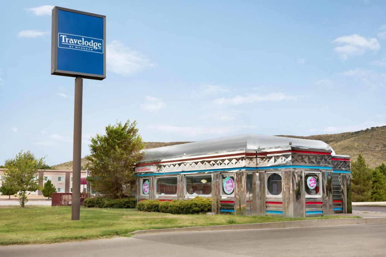 Travelodge By Wyndham Alpine Esterno foto