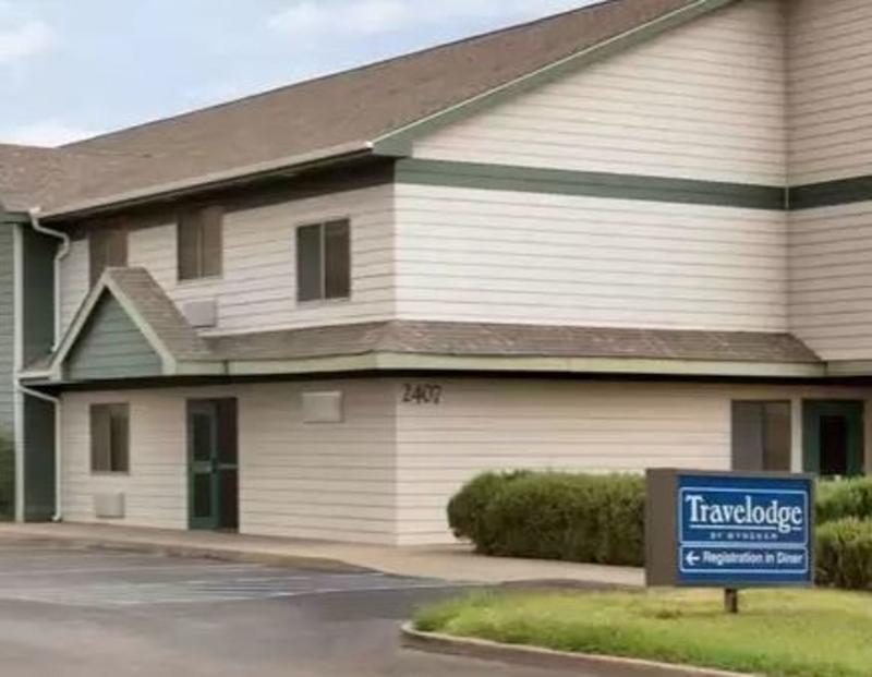 Travelodge By Wyndham Alpine Esterno foto